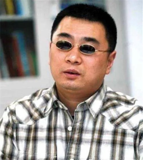 中国职业打假第一人，靠“假一赔三”25年赚千万家产，是谁？