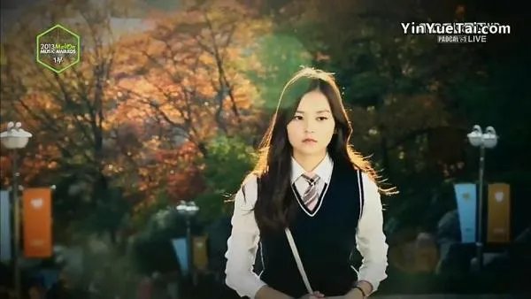 EXO咆哮现场版有个女的参与是哪一次