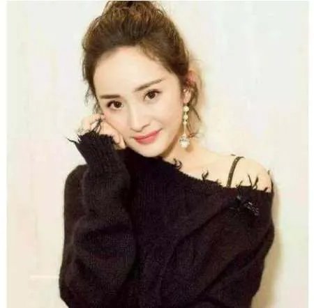 杨幂真实人品如何？