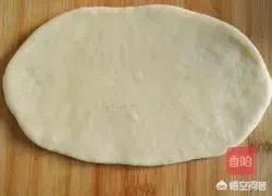 外面有一层薄皮、里面有夹心，然后两边还有肉松的一种面包，是什么面包呢？怎么做比较好吃，特别想吃？