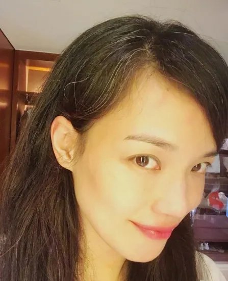 舒淇 白发是怎么回事？