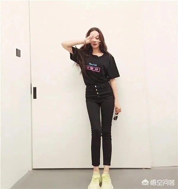 靠美腿或身材意外走红的明星有哪些？