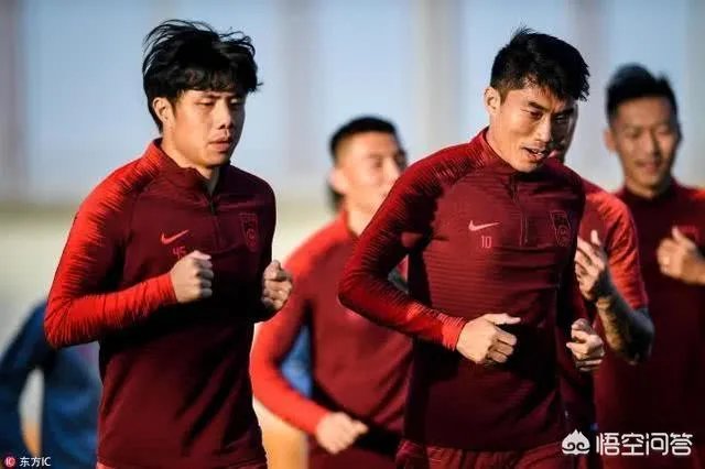 中国队与伊朗队的亚洲杯八进四比赛,你认为中国队有机会晋级吗?你认为比分会是多少?