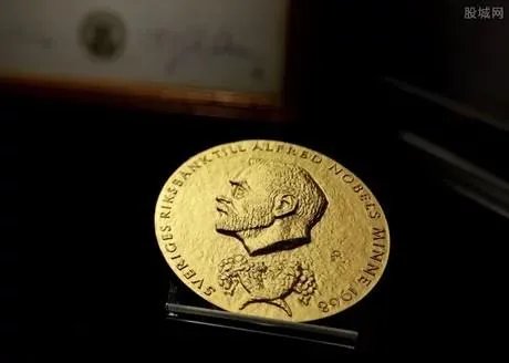 1，2016年诺贝尔化学奖内容是什么？与药学有什么关系