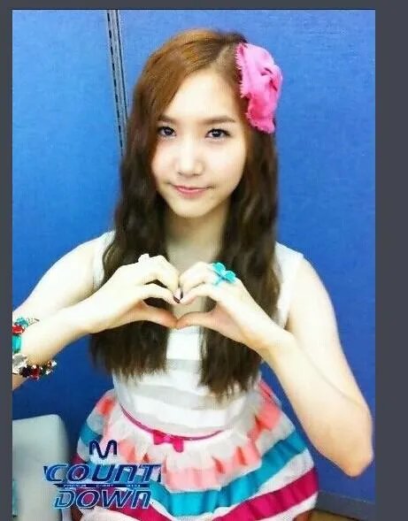 求A pink Hush里成员的介绍