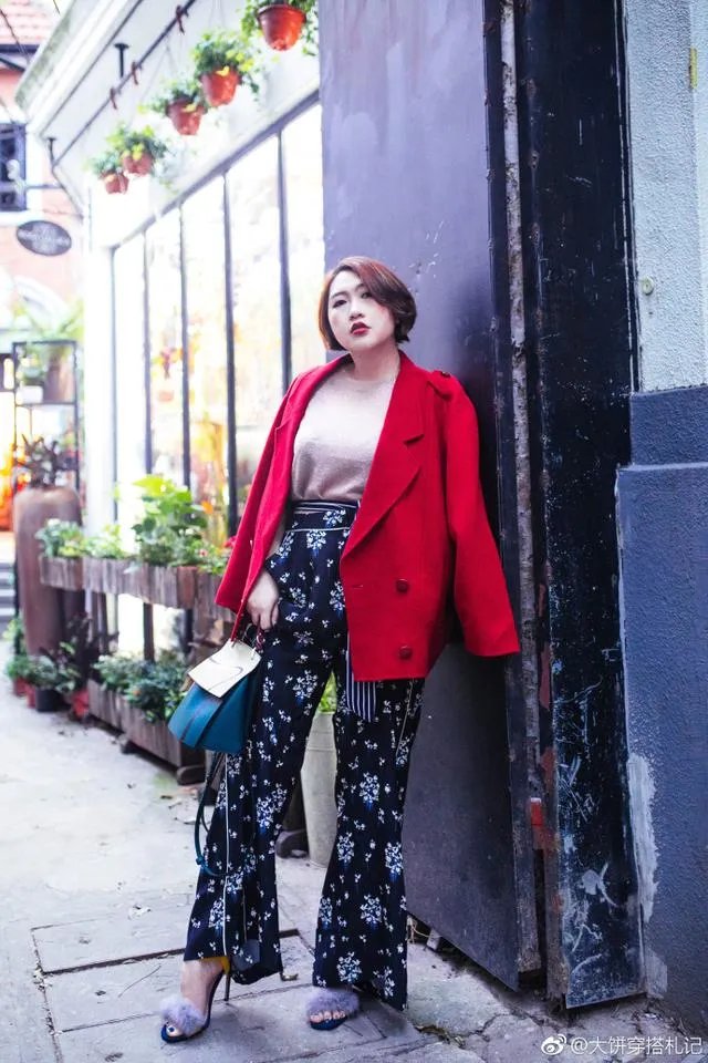 身材肥胖的人如何穿衣服显气质？