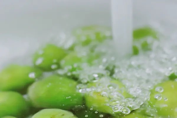 青梅酒的制作方法步骤