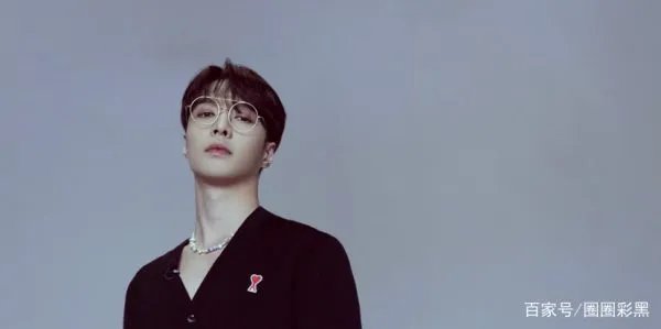 张艺兴没钓到鱼委屈说鱼食被吃了,李雪琴喊他为“铁子”,你知道为啥吗?