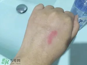 倍丽颜卸妆液怎么用？倍丽颜净姬卸妆液使用方法