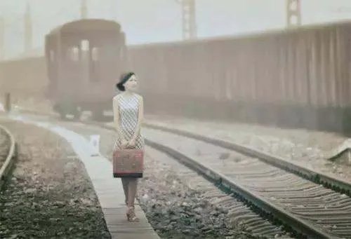 跪求粤语歌《痴心换情深》周慧敏的国语翻译 谢谢