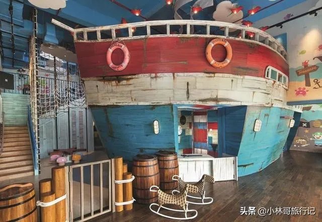 问巴厘岛当地有哪些好的酒店和度假村？