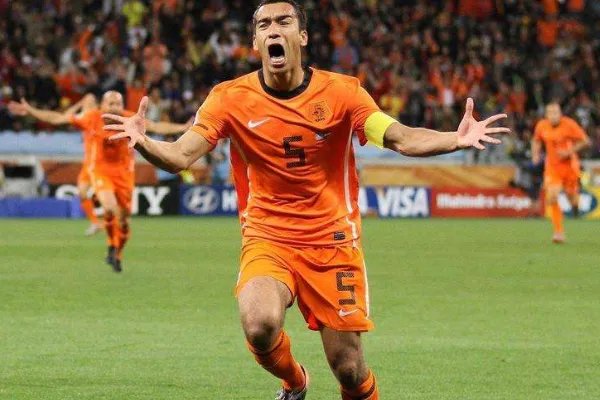 南非世界杯半决赛的停赛名单都有谁？