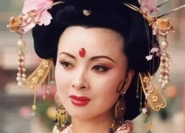 舞蹈家演员周洁去世，她生前在业界的口碑如何？