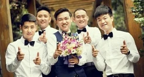 婚礼伴郎着装要怎么穿 伴郎要注意些什么