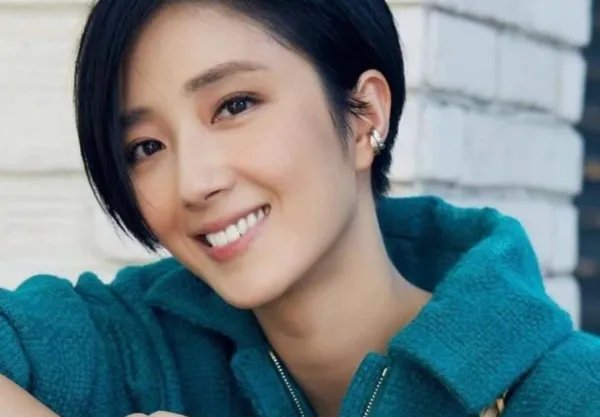 台湾艺人桂纶镁确诊感染新冠，目前，她身体出现了哪些症状？