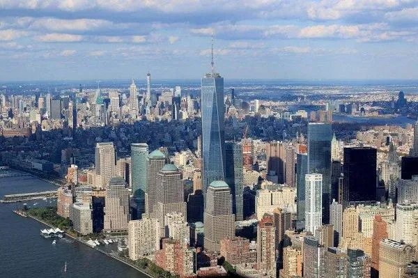 美国现十年来最大破产潮