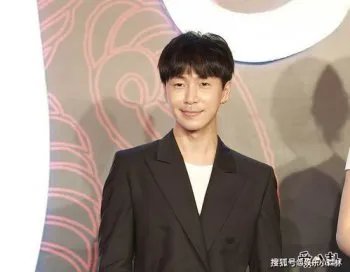 韩火火事件是什么 因为另类的打扮造型导致谩骂