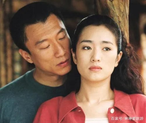 孙红雷：曾因平凡爱上巩俐，如今与真爱生了个女儿！现在他过得怎样？