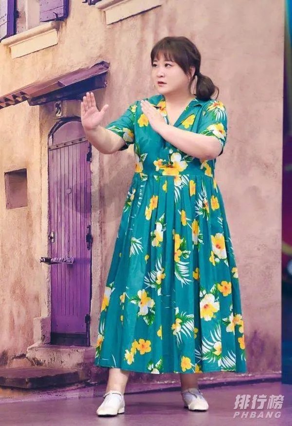 2021年女明星人气排行榜_2021最红女明星前十名