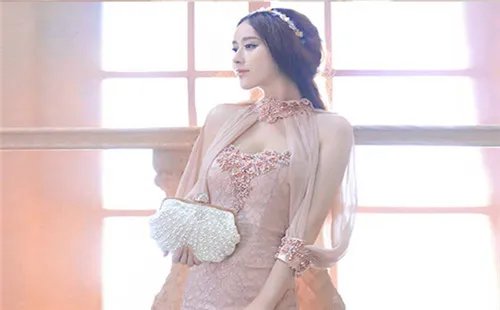 伴娘礼服图片大全欣赏 如何做一名合格的伴娘