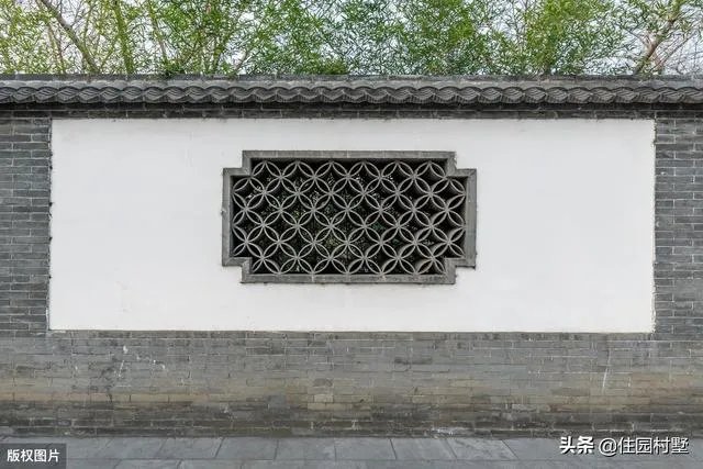 院子外墙用实墙好还是做护栏好？