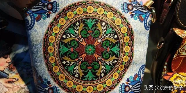 外出旅行住什么酒店最划算？