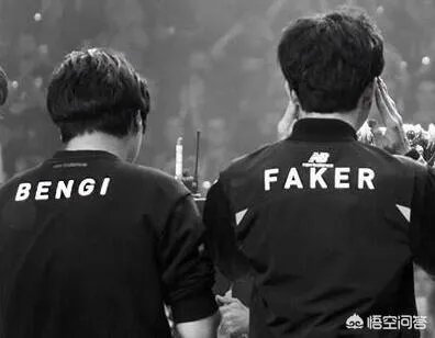 你心目中最强的LOL战队可以由哪些人组成？