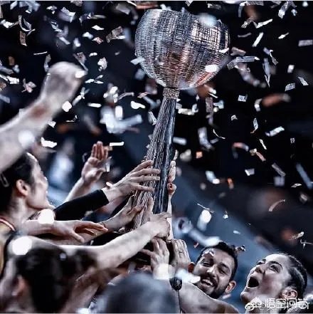 瓦基弗银行队下赛季阵容出炉,都是围绕朱婷打造,下赛季朱婷续约,不会回国了吗?