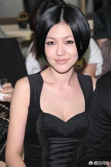 小s和谢娜相比，你认为谁的主持能力强？