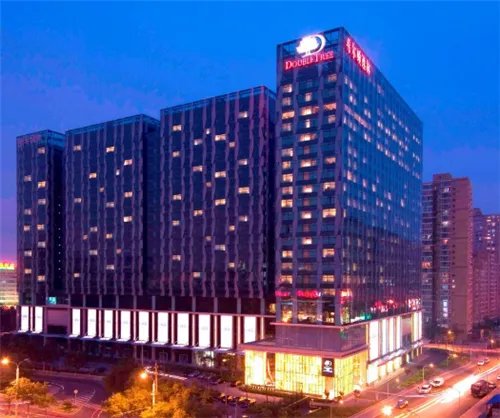 希尔顿和逸林哪个高端 住酒店应要注意什么