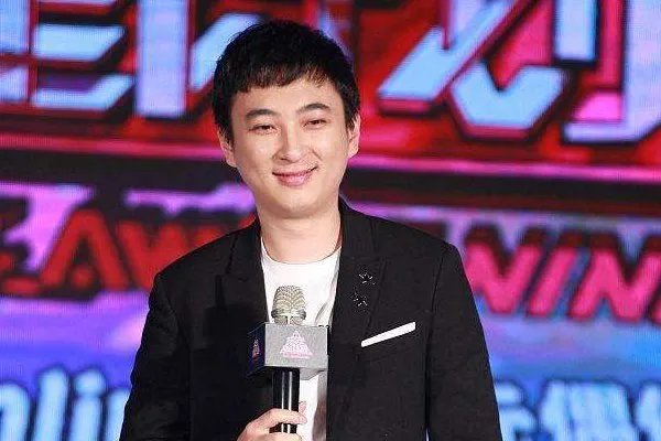 王思聪点赞吐槽鞠婧炜的微博内容，这是为什么呢？