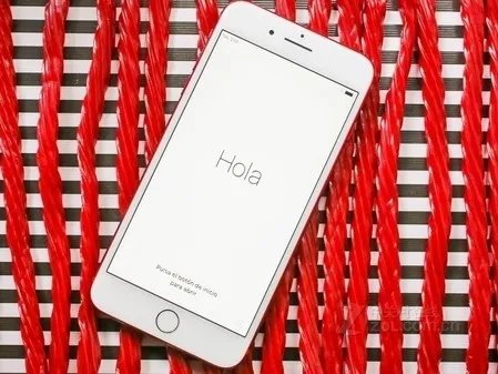 苹果7p中国红0首付仅售6080元 以旧换新