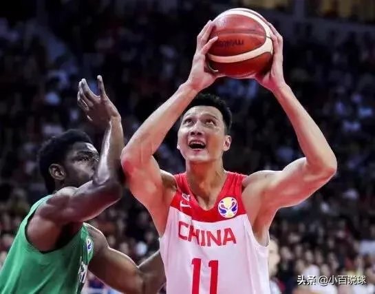 球场上阿联从来不怵美国队，这也是他身上独有的精气神，但为何有人说他不能成为主流力量呢？