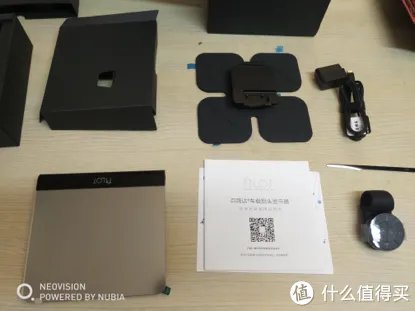 车载后装HUD 篇一:像开战斗机一样去开车—百路达HUD开箱及简评