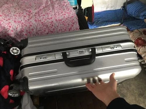 托运轿车需要多少钱?1500公里