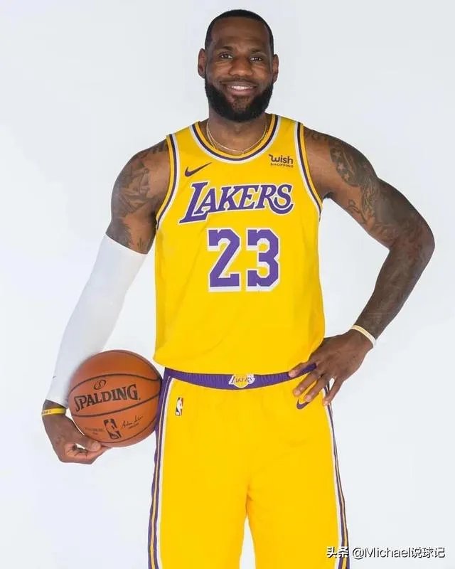 你认为下赛季的詹姆斯应该轮休吗？