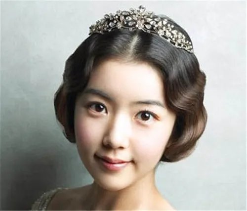 韩式新娘造型好看吗 2017流行的韩式新娘造型推荐