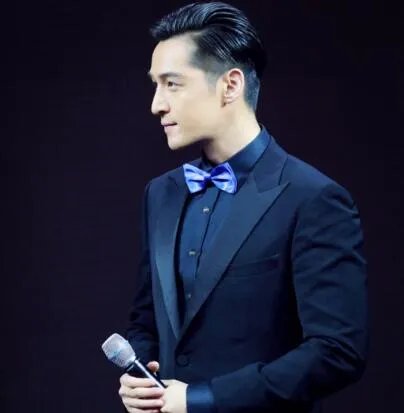 胡歌经纪人胡佳照片曝光 因戏份减少两人关系受损