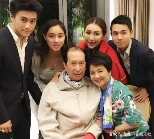 徐子淇、蒋丽莎连剖4胎,她为何会连剖5胎?