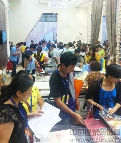 第16届中国墙纸布艺地毯展览会上海开幕