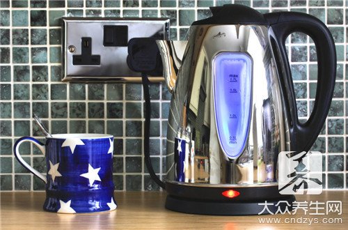 水壶上的水垢怎么去除